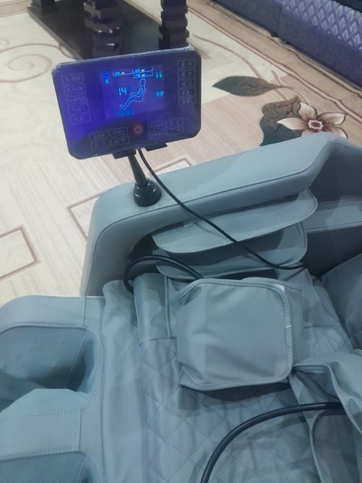 Массажное кресло