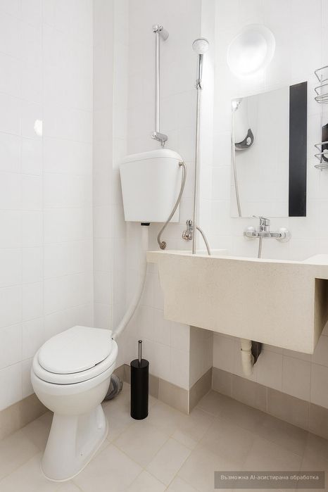 Топъл ДВУСТАЕН апартамент в кв. Кючук Париж