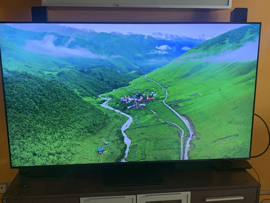 Телевизор Samsung 8K