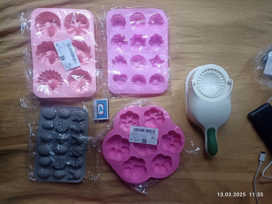 Кухонные силиконовые и пластиковые принадлежности