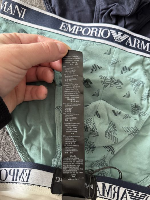 Emporio Armani set 3 chiloti alb-bleumarin-verde marimea M noi