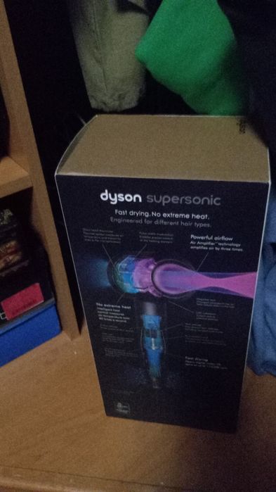 Продам Дайсон оригинал