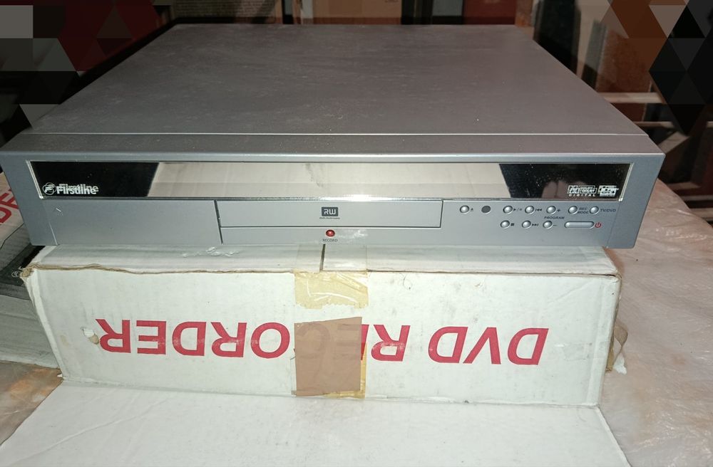 Видео рекордер Firstline