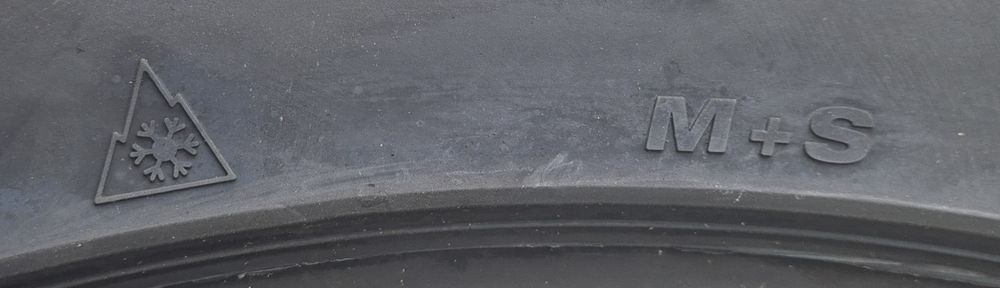 255/45 R19, 104V , APLUS A702 XL, Anvelope de iarna M+S
