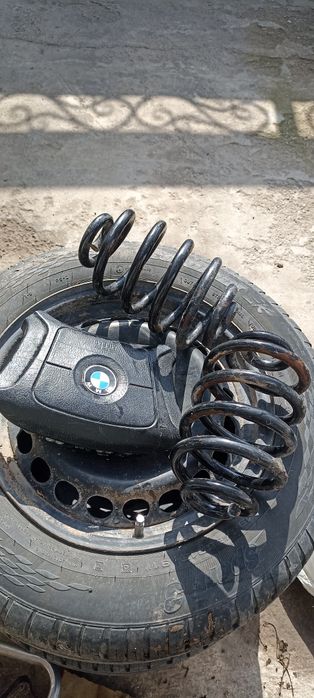 продам запчасти на BMW e36