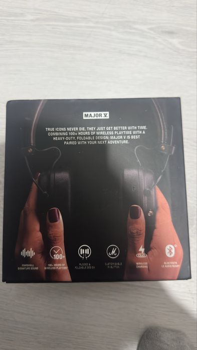 Marshall V черный,коричневый