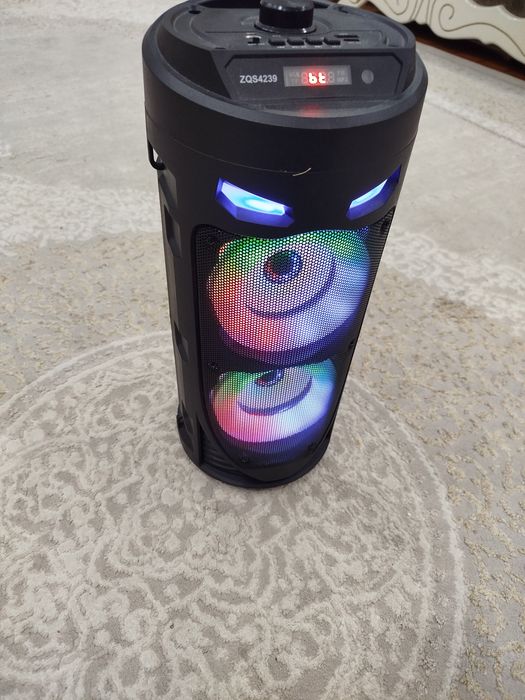 Большая колонка новая