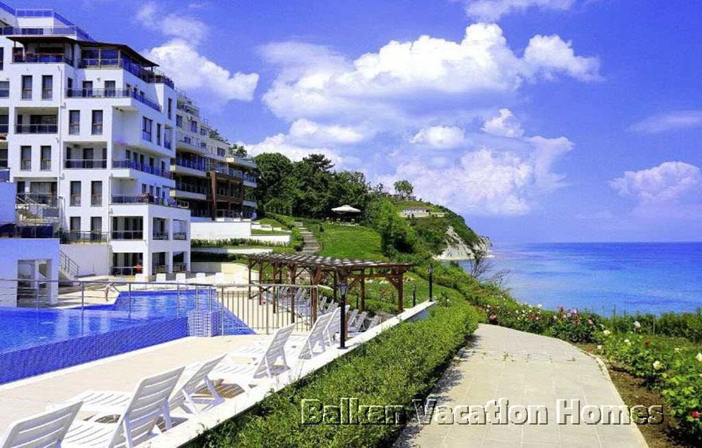 Апартамент на брега на морето в Бяла - на 50 м от морето!