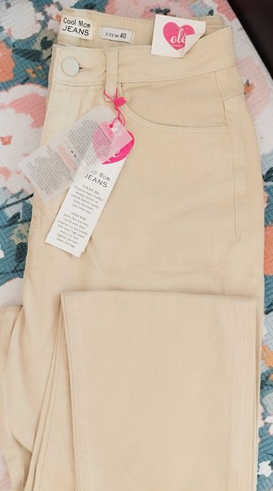 Нови бежови дънки  Cool Mom Jeans, размер 40