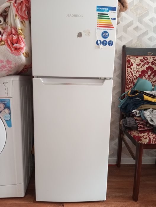 Холодильник Leagbros