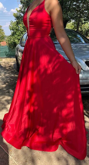 Официални  рокли