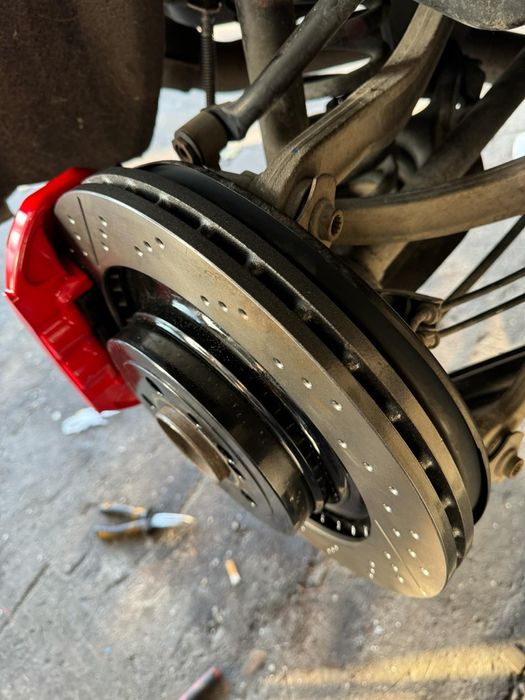 AMG;АМГ спирачки CLS 63