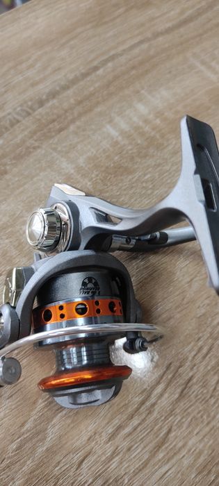 Мини рыболовная катушка