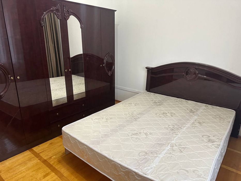 Продаётся квартира в центре 90кв