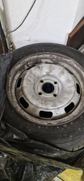 Гуми с джанти за Пежо 208