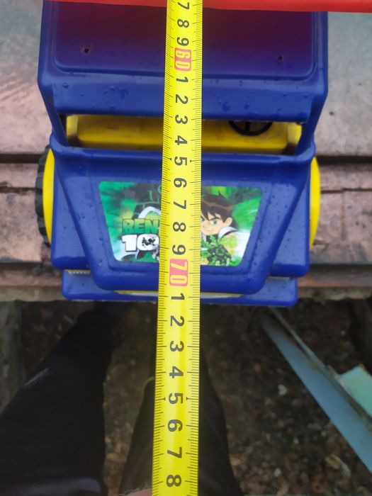 Продам грузовик игрушечный