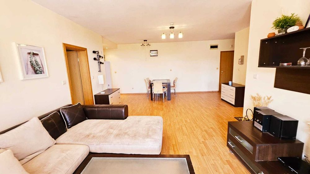 Продава се Тристаен апартамент в Свети Влас - 125 кв.м за 555 €/кв.м - Снимка #2