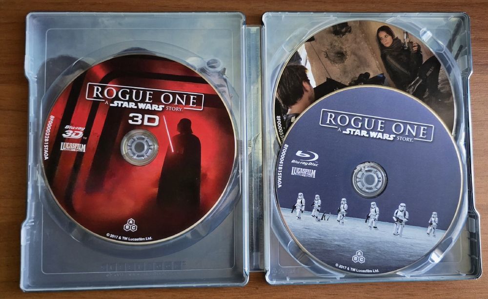 Vand steelbook Star Wars - Rogue One Film Arena,  bluray 3D+2D, nou neutilizat - 3 diskuri bluray