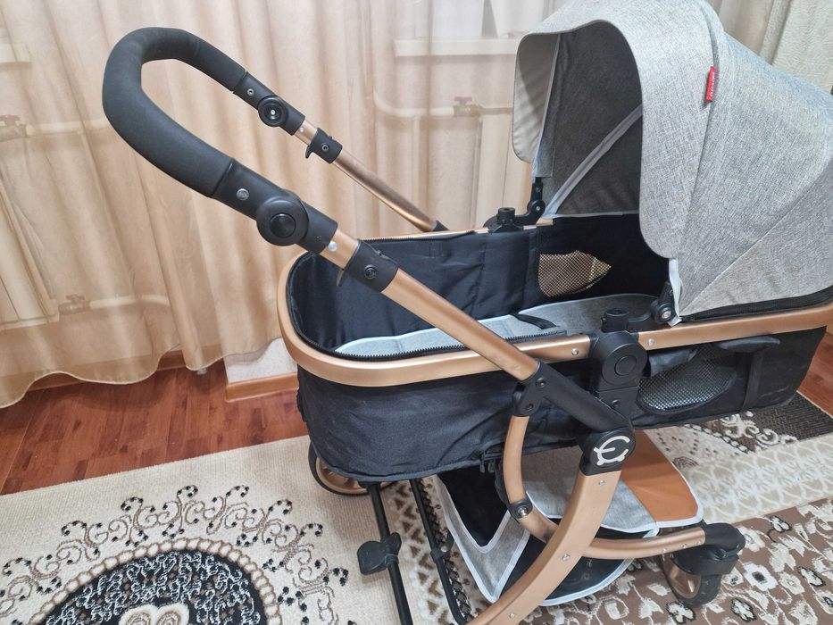 Продам детскую коляску