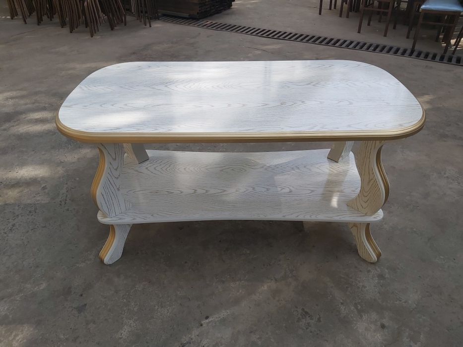 Продам журнальные стол