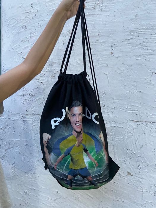 Рюкзаки,барсетки