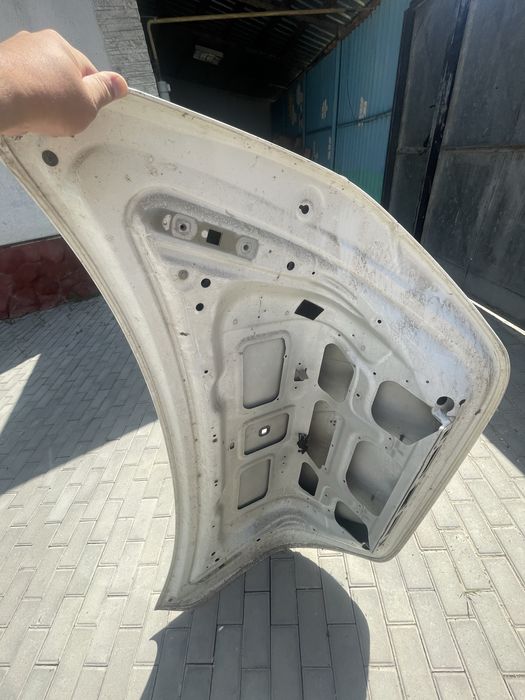 Крышка багажника w221