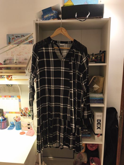 Rochie scurta carouri alb-negru