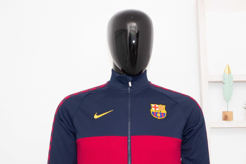 Nike FC Barcelona орогинално яке футболно за момчета I96 Jersey 13-15г
