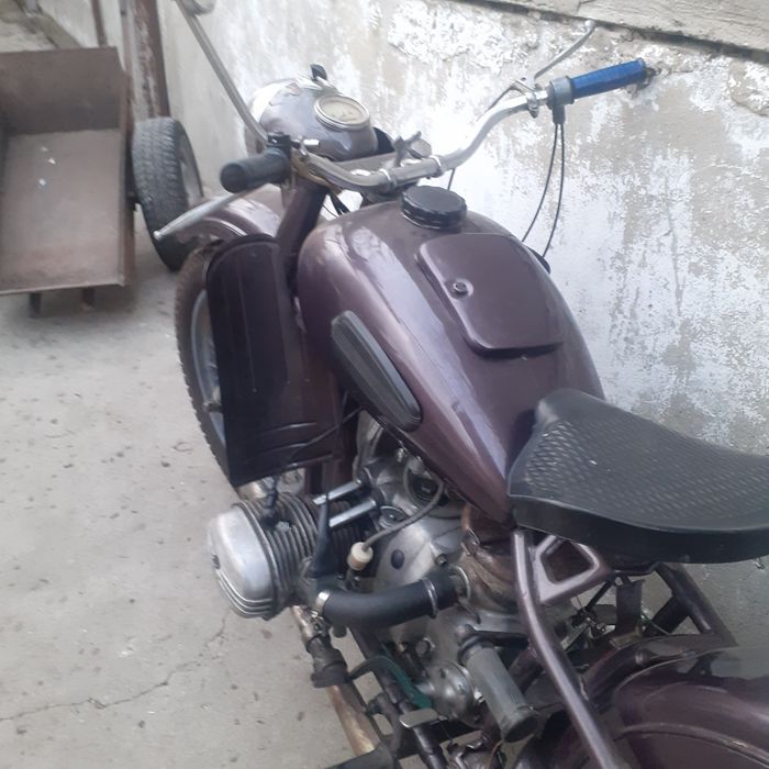 Продам мотоцикл Урал