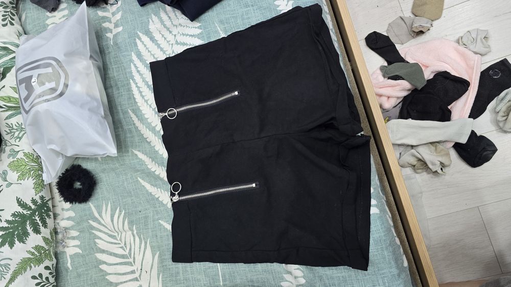 Вся одежда по 3500