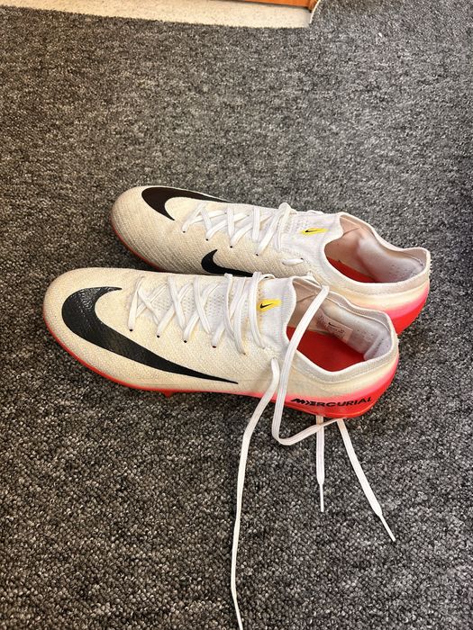 Ghete de fotbal elite red and white ca noi 43