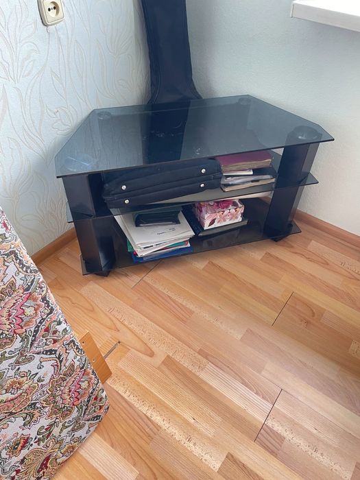 Подставка под телевизор