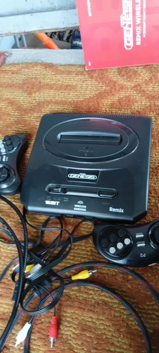 Продаётся игровая ретро генезис