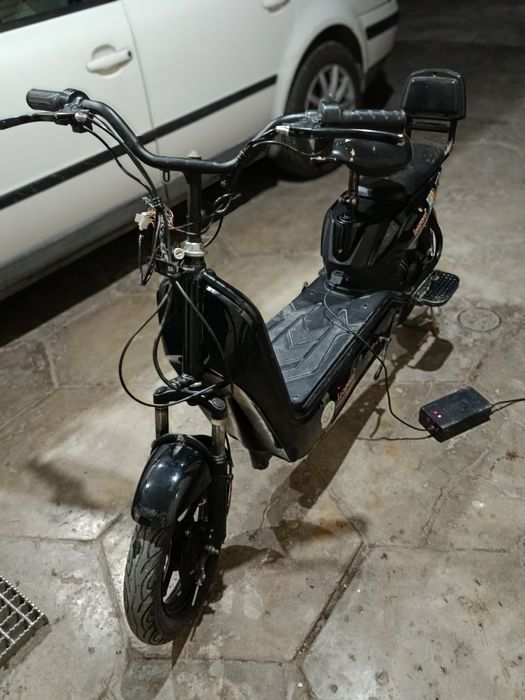 Продается электро скутер