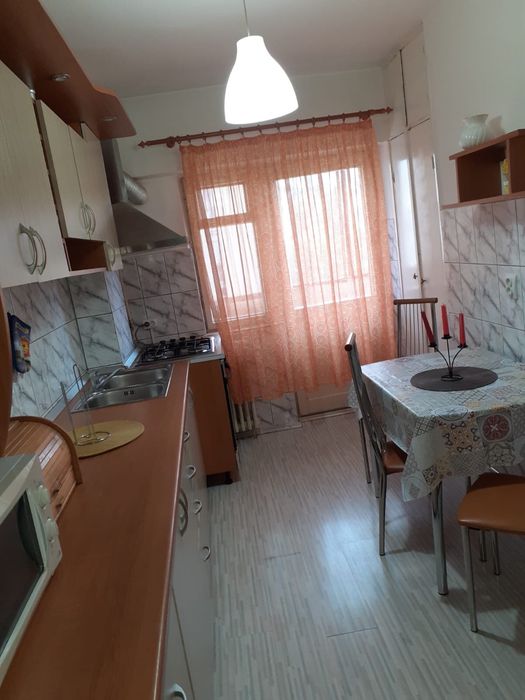 Apartament de inchiriat 2 camere, zona Republicii, Ploiesti