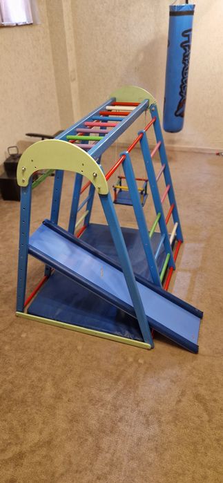 Детский спортивный комплекс