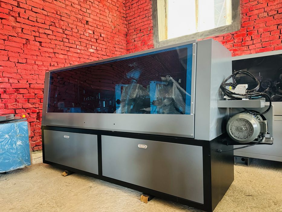 Кромкооблицовочный станок (полуавтомат)