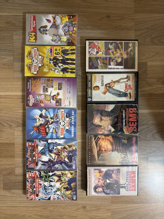 9 бр. VHS касети