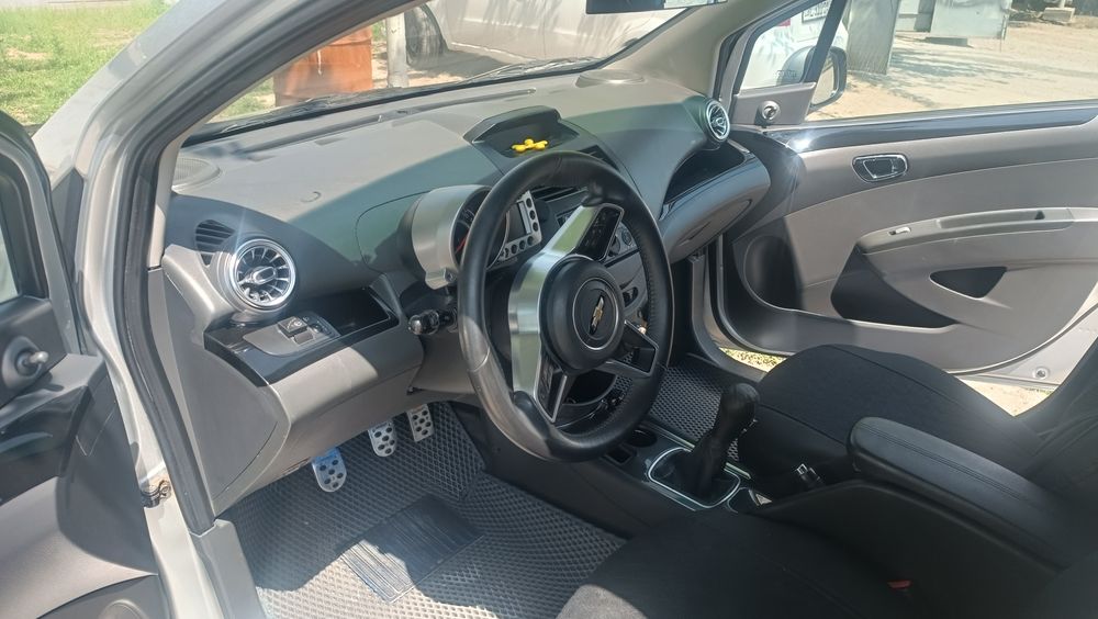 Chevrolet Spark 2016 — 2