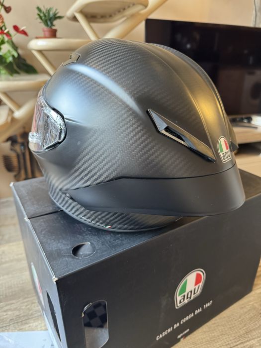 Каска AGV Pista GP RR Mono Matt carbon M нова