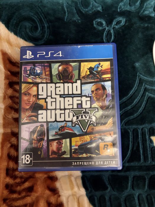 Продам диск Gta 5 на ps4