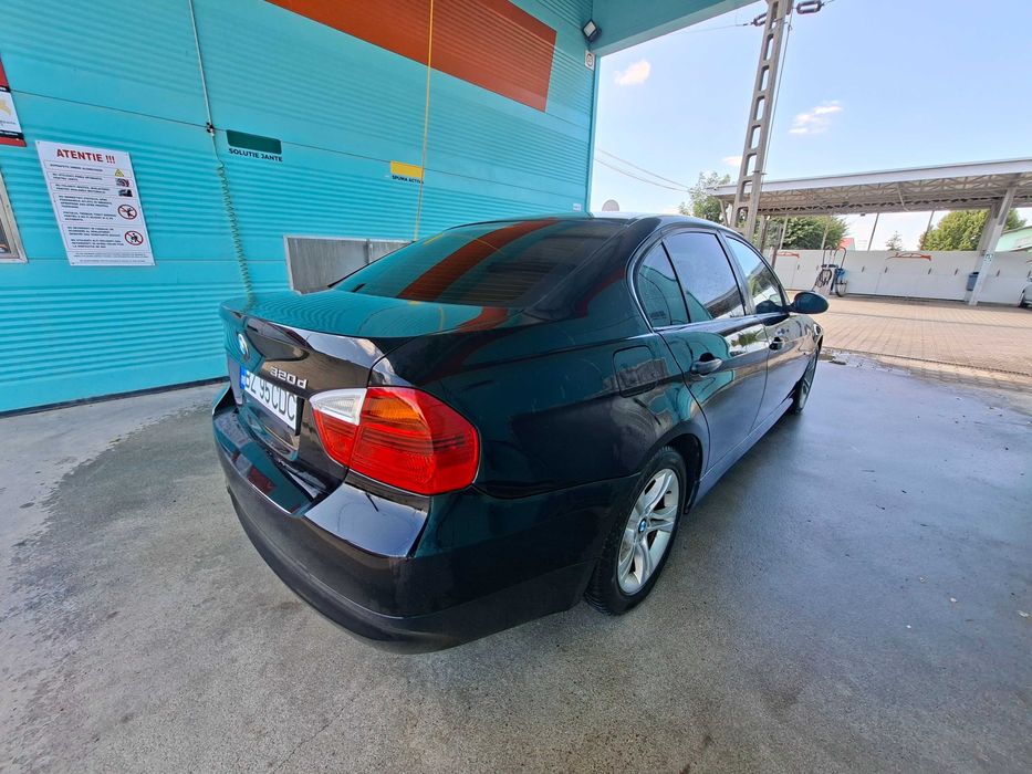 Vând BMW e90 2.0 163cp