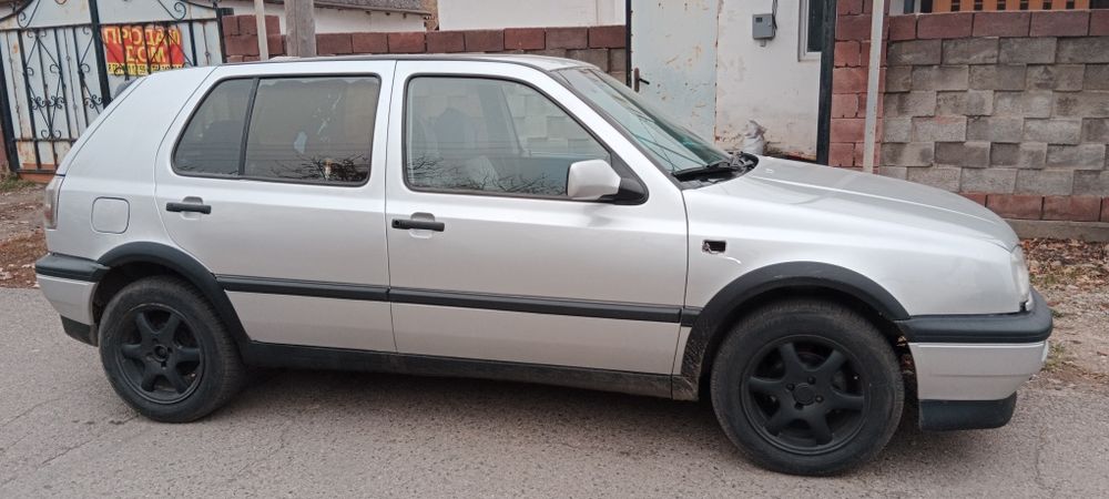 Продам Гольф 3-ку. Срочно