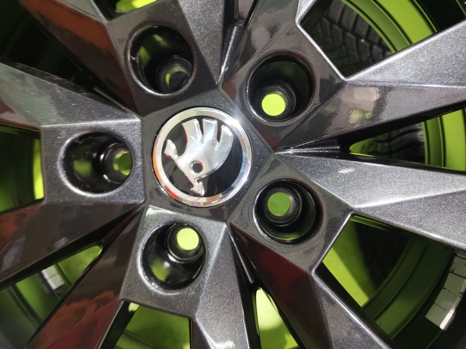 17 5x112 Skoda лети джанти 5х112 шкода