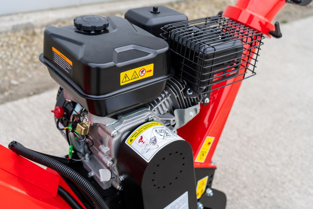 Tocător crengi benzina RB 50