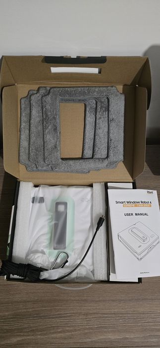 Robot curatare geamuri iHunt Smart Window 4 SUPREME Twin Spray