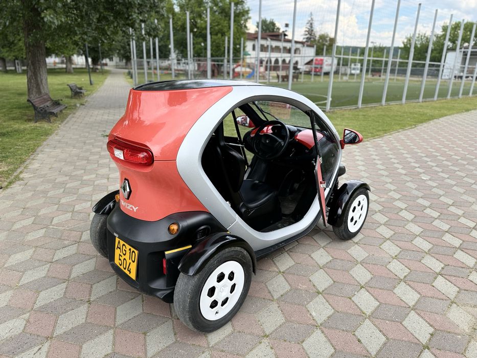 Renault twizy full electric