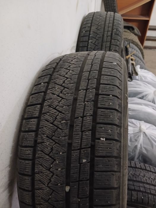 Покрышка 235/50 R18