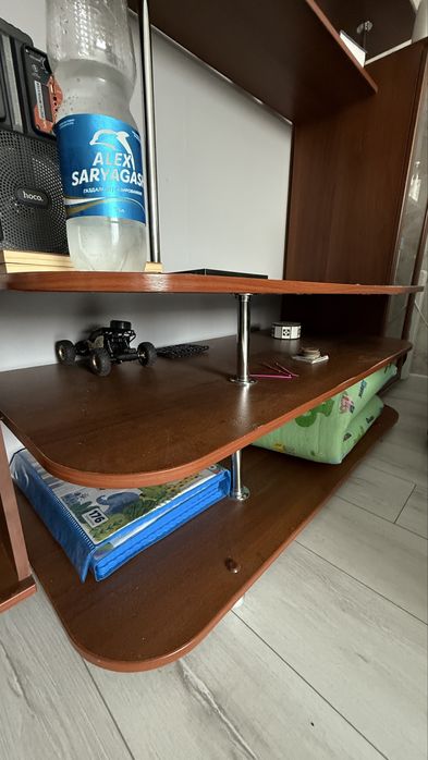 СРОЧНО!!! Скидка. Продам горка для гостиной.