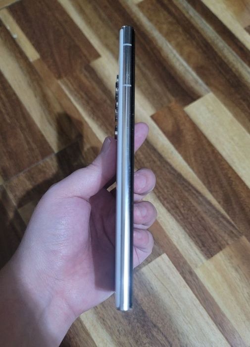 Samsung S22 ultra 256 gb sotiladi